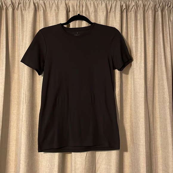 Everlane Tops - Everlane tee
